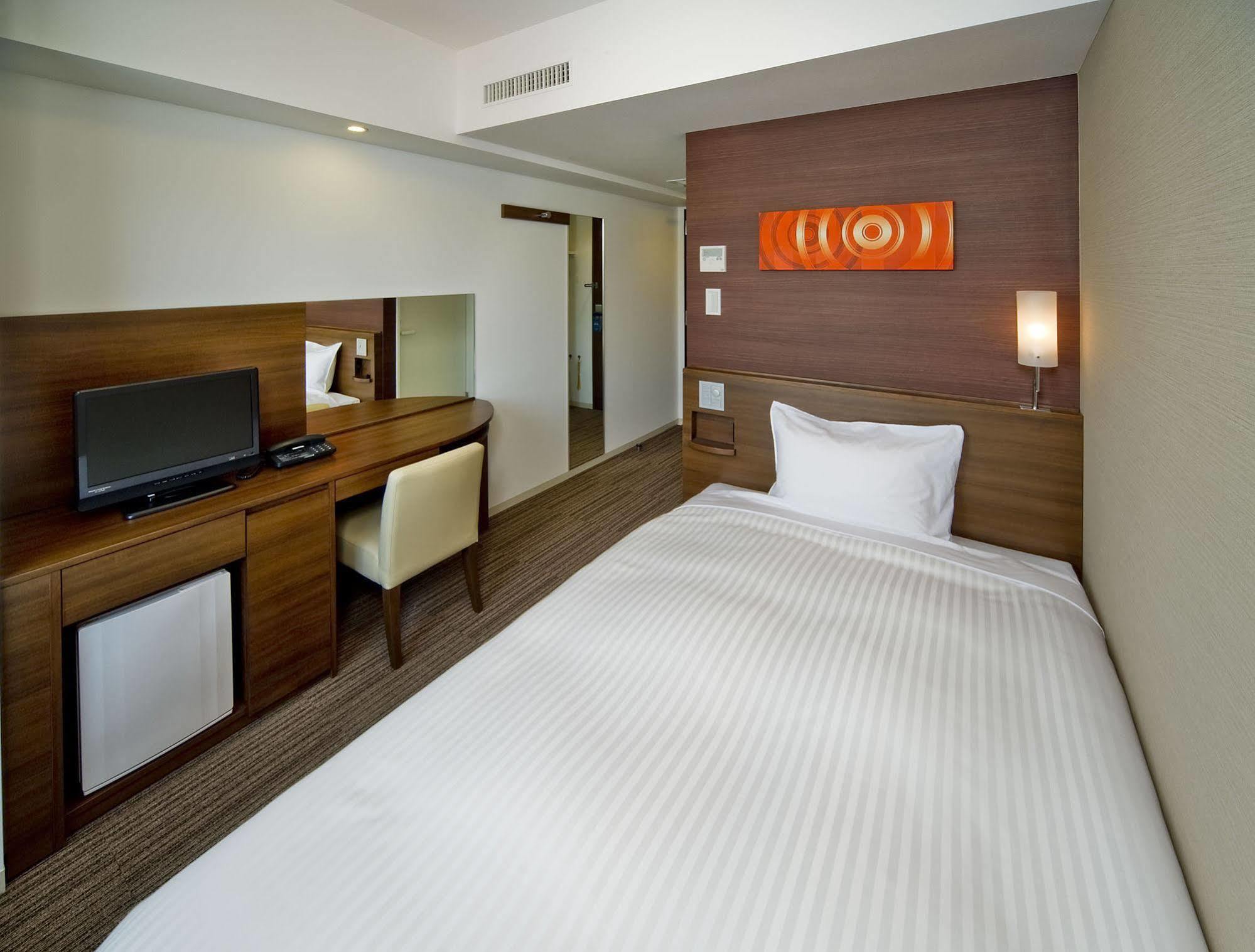 Sotetsu Fresa Inn Yokohama Totsuka Luaran gambar