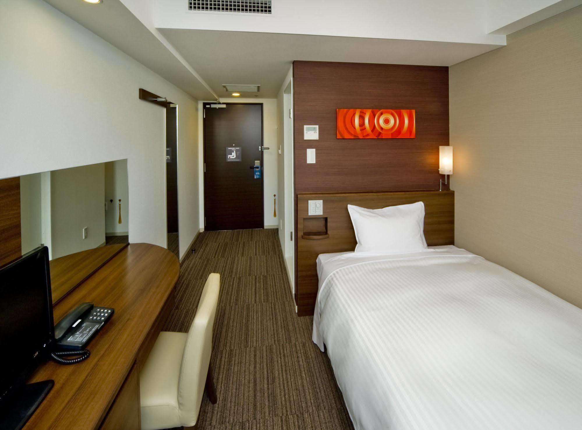 Sotetsu Fresa Inn Yokohama Totsuka Luaran gambar